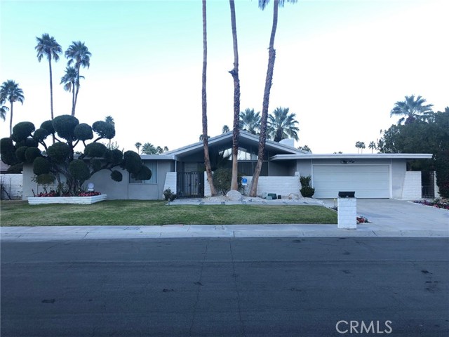 Image Number 1 for 850  E Sierra WAY in PALM SPRINGS