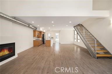 Detail Gallery Image 4 of 45 For 576 S Brea Bld, Brea,  CA 92821 - 2 Beds | 2/1 Baths