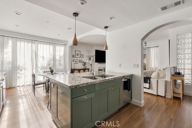 Detail Gallery Image 16 of 30 For 2682 Pala Mesa Ct, Costa Mesa,  CA 92627 - 3 Beds | 2/1 Baths