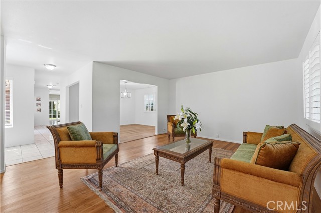 Detail Gallery Image 11 of 43 For 330 Moore, San Dimas,  CA 91773 - 11 Beds | 8/2 Baths