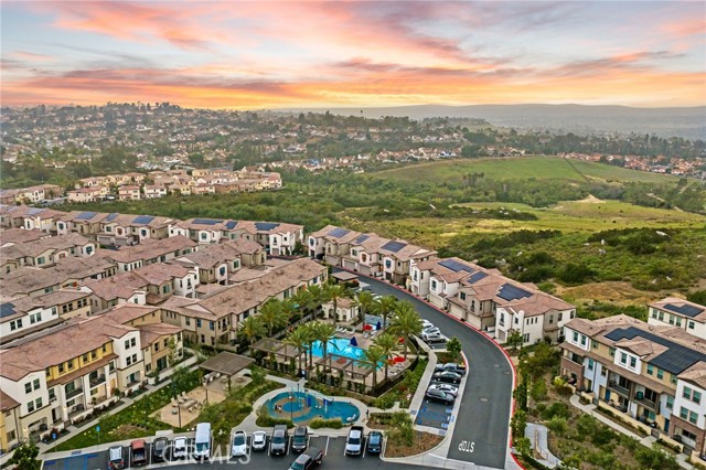 Detail Gallery Image 50 of 51 For 1704 Laurelwood, Oceanside,  CA 92056 - 3 Beds | 2/1 Baths