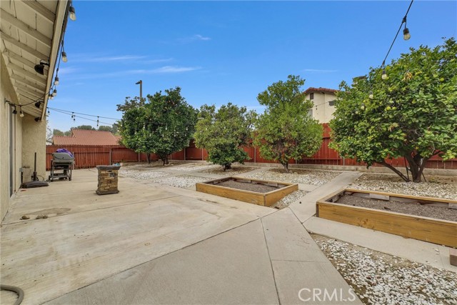 Detail Gallery Image 25 of 28 For 3901 San Lorenzo River, Ontario,  CA 91761 - 4 Beds | 2 Baths