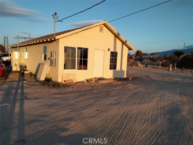 37712 210th Street, Palmdale, California 93591, 1 Bedroom Bedrooms, ,1 BathroomBathrooms,Single Family Residence,For Sale,210th,SR24045280