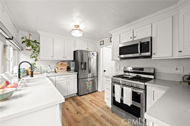 Detail Gallery Image 24 of 75 For 818 E Colton Ave, Redlands,  CA 92374 - 4 Beds | 2 Baths