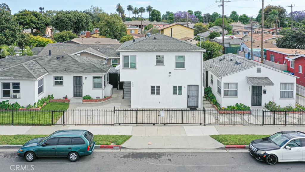 Triplex at 486 E Adair