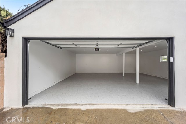 620 E Elmwood Avenue, Burbank CA: https://media.crmls.org/medias/14752fa3-1750-4ad6-858c-dfd05dcc8b5b.jpg
