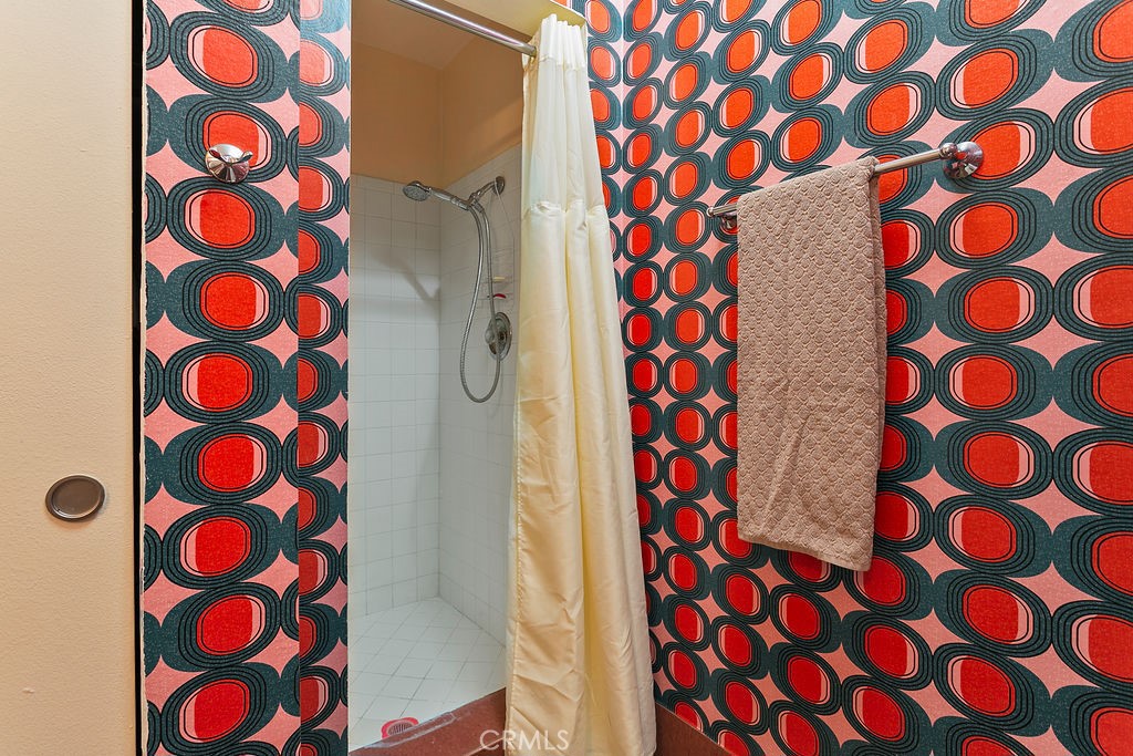 https://media.crmls.org/medias/14757d2d-4561-4bf7-ba00-3d287a437429.jpg?preset=X-Large