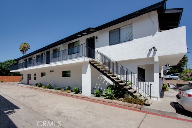 Detail Gallery Image 1 of 23 For 226 N Citrus Ave #D,  Vista,  CA 92084 - 2 Beds | 1 Baths