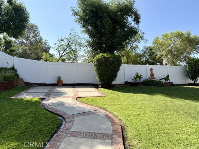 12112 Lasselle Street, Moreno Valley CA: https://media.crmls.org/medias/14773370-3cd8-454a-9da2-74fde256f393.jpg
