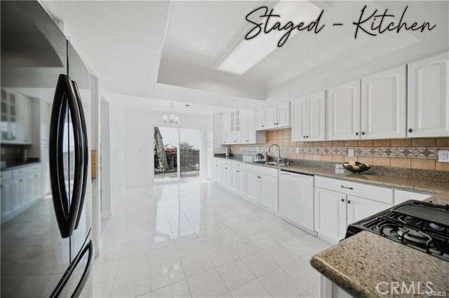 Detail Gallery Image 6 of 19 For 64 via Capri, Rancho Palos Verdes,  CA 90275 - 3 Beds | 2/1 Baths