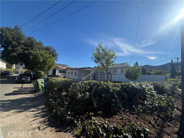 Detail Gallery Image 51 of 52 For 10358 Eldora Ave, Sunland,  CA 91040 - 2 Beds | 2 Baths