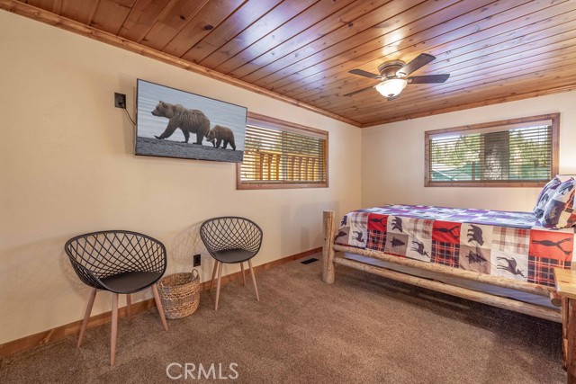 Detail Gallery Image 17 of 39 For 905 E Big Bear Bld, Big Bear City,  CA 92314 - 3 Beds | 2 Baths