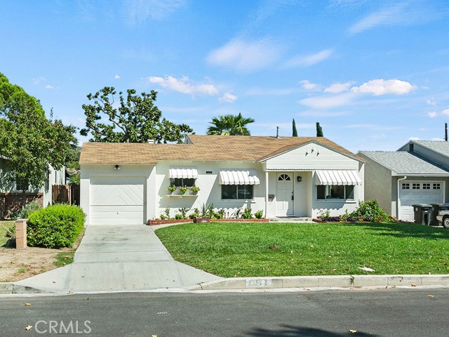2112 North Kenwood Street photo 3