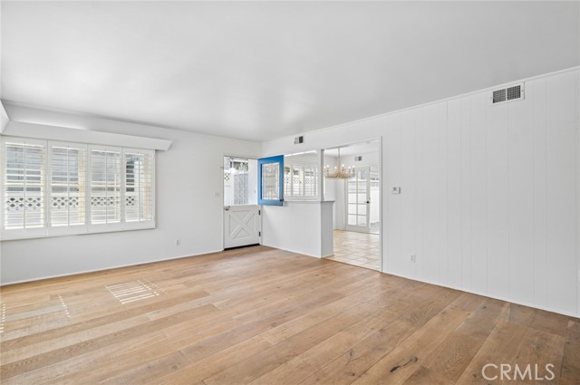 Detail Gallery Image 31 of 36 For 121 Onyx Ave, Newport Beach,  CA 92662 - 3 Beds | 3 Baths