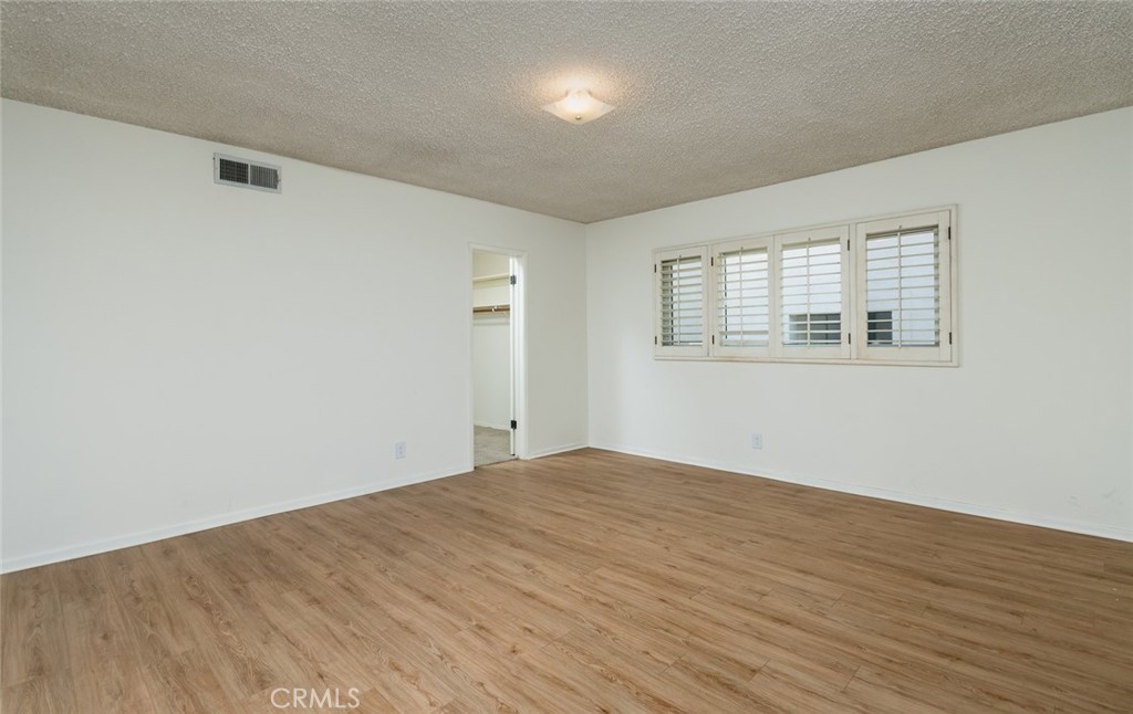 303 S Kenneth RoadBurbank img 7