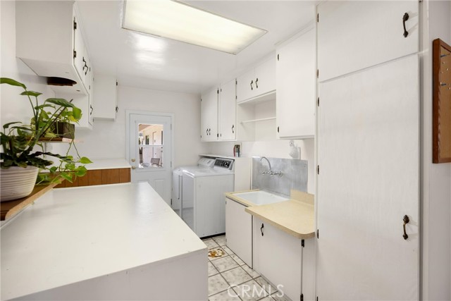1753 N Albright Avenue, Upland CA: https://media.crmls.org/medias/147cbb1a-9bc6-46cf-b91c-b6f0e27df81a.jpg