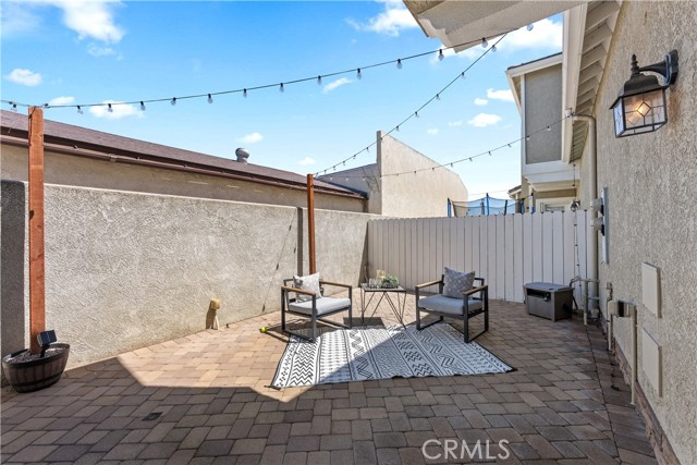 Image 27 of 33 For 8643 Belmont