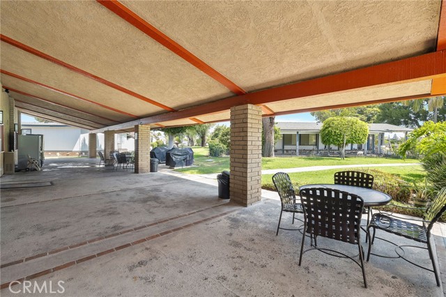 1919 W Coronet Avenue, Anaheim CA: https://media.crmls.org/medias/147d0553-4fae-4d62-85ba-9bce778c609f.jpg