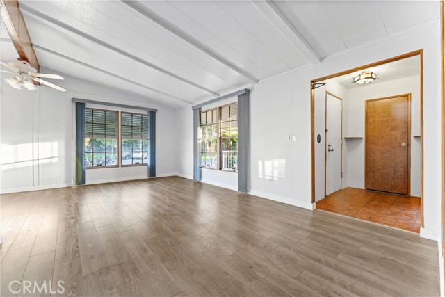 Detail Gallery Image 7 of 48 For 1400 S Sunkist #80,  Anaheim,  CA 92806 - 2 Beds | 2 Baths