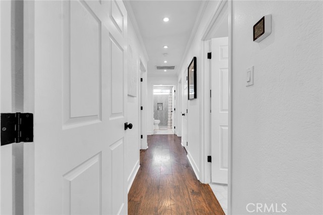 Detail Gallery Image 13 of 32 For 109 Triangle St, Thousand Oaks,  CA 91360 - 3 Beds | 2/1 Baths