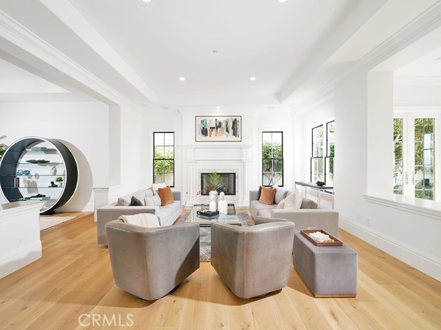 Detail Gallery Image 14 of 62 For 17 Crooked Stick Dr, Newport Beach,  CA 92660 - 5 Beds | 5/1 Baths