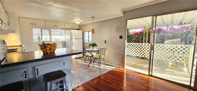 Detail Gallery Image 4 of 19 For 721 N Sunset Ave, Banning,  CA 92220 - 2 Beds | 1 Baths