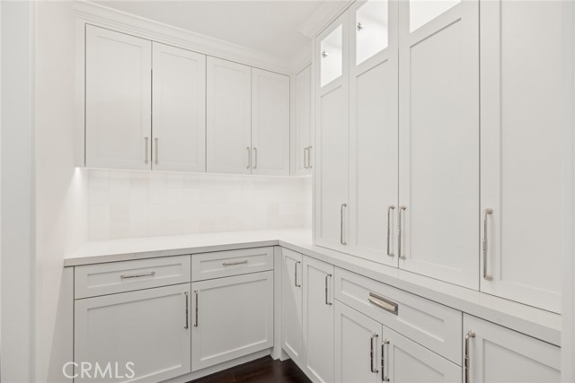 Detail Gallery Image 30 of 32 For 1915 Windward Ln, Newport Beach,  CA 92660 - 5 Beds | 3/1 Baths