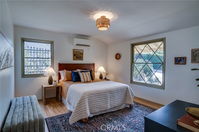 Detail Gallery Image 27 of 50 For 1901 Phillips Way, Los Angeles,  CA 90042 - 2 Beds | 1 Baths