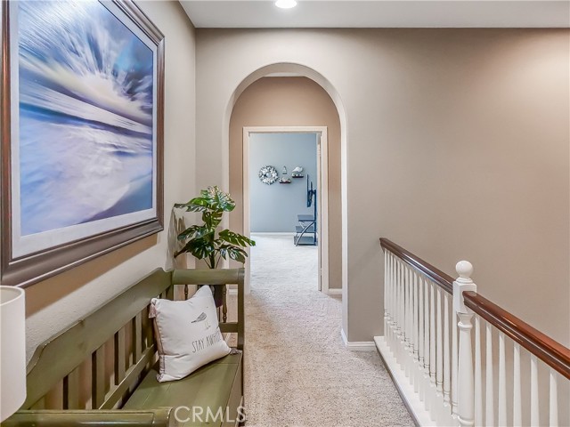 12820 Excalibur Drive, Eastvale CA: https://media.crmls.org/medias/1482760b-2424-43f6-9983-7bb411748f8d.jpg
