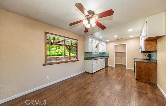 Detail Gallery Image 10 of 47 For 42420 Shady Ln, Oakhurst,  CA 93644 - 3 Beds | 2 Baths