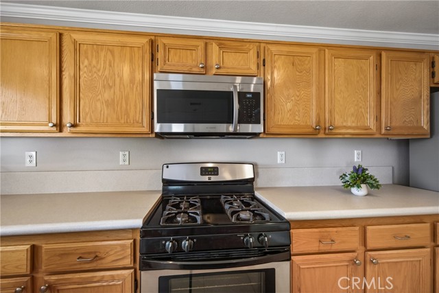 Detail Gallery Image 25 of 48 For 26430 Antonio, Loma Linda,  CA 92354 - 5 Beds | 2/1 Baths