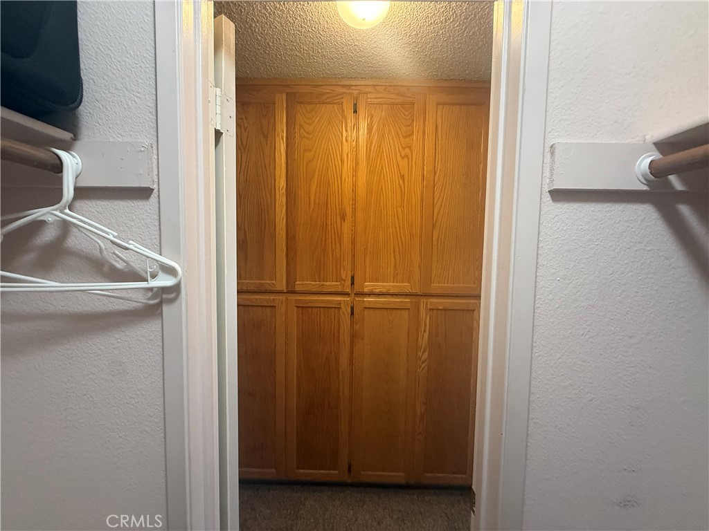 https://media.crmls.org/medias/148435f8-6873-4fa8-a98c-9e8d740d71d2.jpg?preset=X-Large