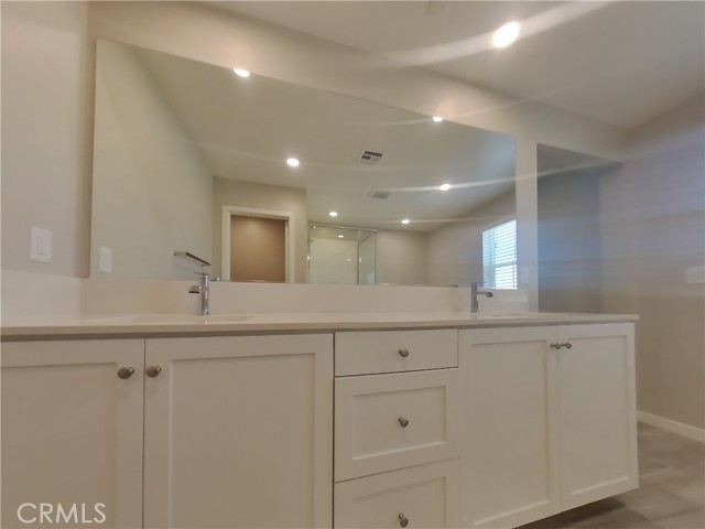 31587 Willowwood Way, Menifee CA: https://media.crmls.org/medias/1484488d-b0fa-492f-91ca-b74b3c236a62.jpg