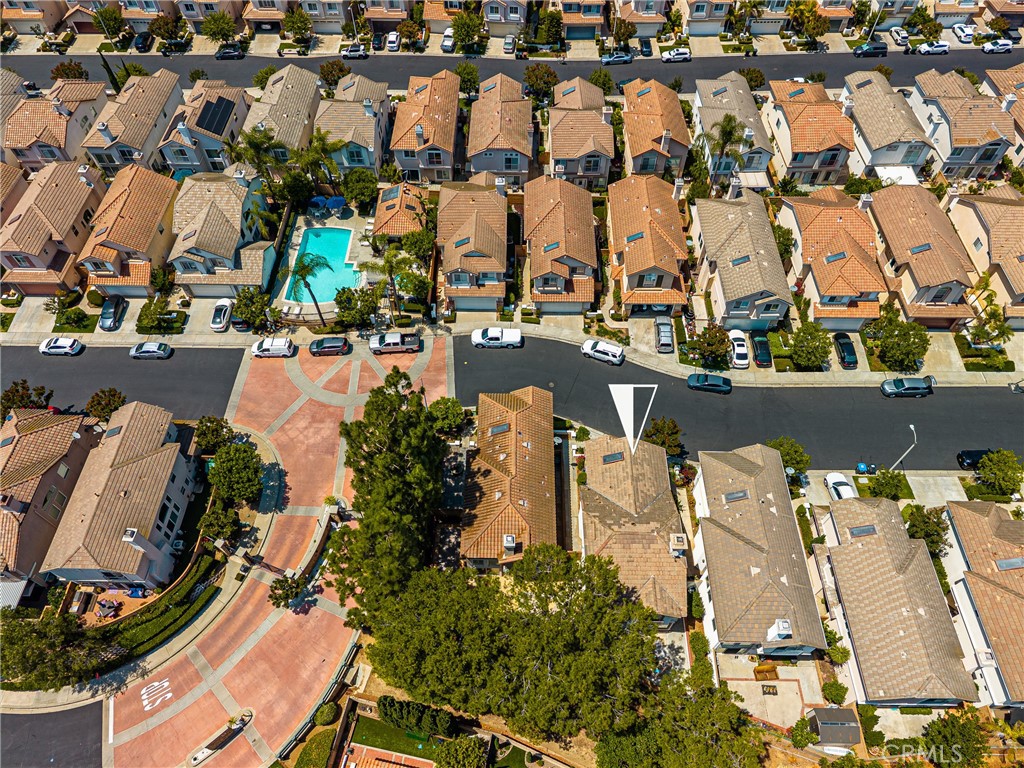 https://media.crmls.org/medias/148449f3-1fcd-4105-953d-6892e8caf9ff.jpg?preset=X-Large