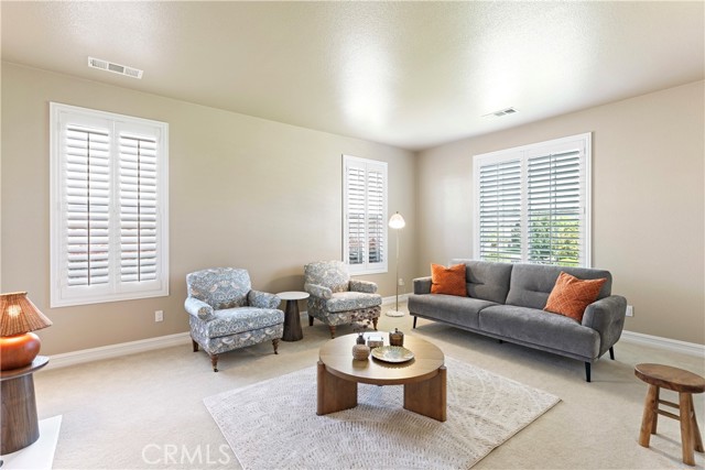 Detail Gallery Image 12 of 57 For 45133 Fieldbrook Court, Temecula,  CA 92592 - 5 Beds | 3/1 Baths