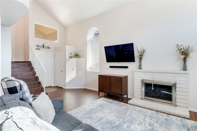 Detail Gallery Image 7 of 34 For 12840 Mayflower Ct, Riverside,  CA 92503 - 3 Beds | 2/1 Baths
