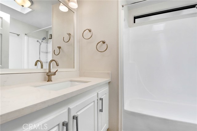 Detail Gallery Image 8 of 27 For 33056 Garner Rd, Lake Elsinore,  CA 92530 - 2 Beds | 2 Baths