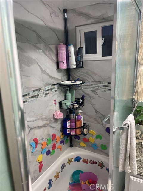 Detail Gallery Image 30 of 40 For 22600 Normandie Ave #32,  Torrance,  CA 90502 - 1 Beds | 1 Baths