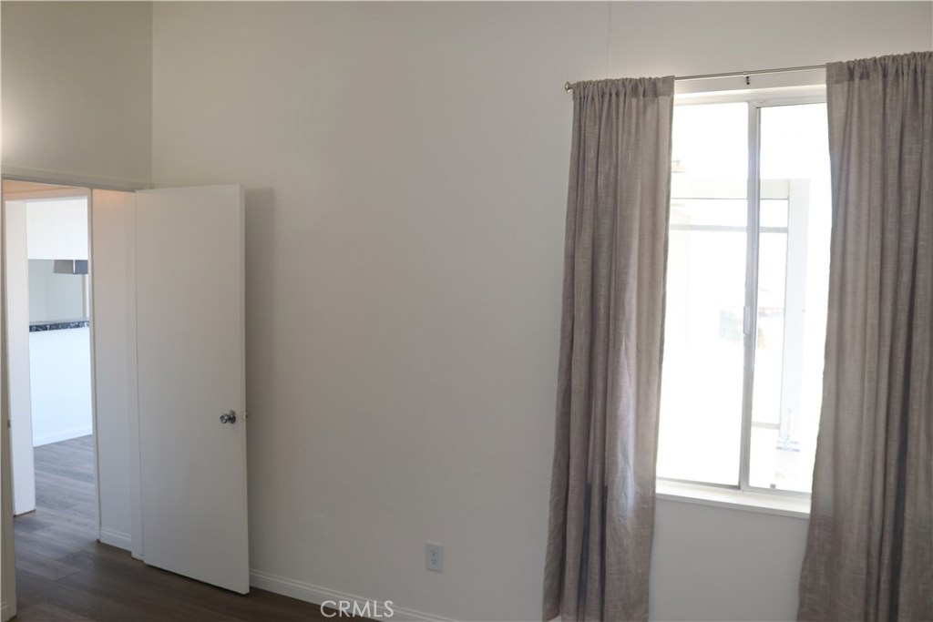 MLS #OC25266888 image #12