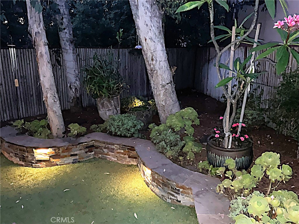 https://media.crmls.org/medias/148679ca-df55-4779-a17a-91051fb3e3ab.jpg?preset=X-Large
