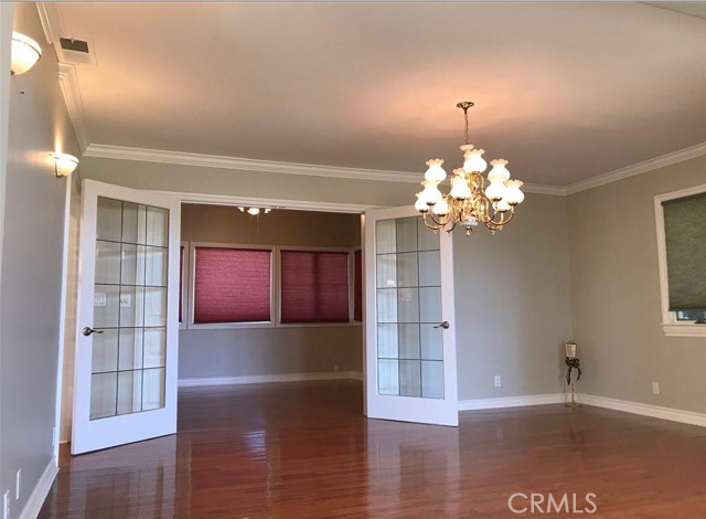 Detail Gallery Image 11 of 13 For 31063 E Sunset Dr, Redlands,  CA 92373 - 4 Beds | 3 Baths