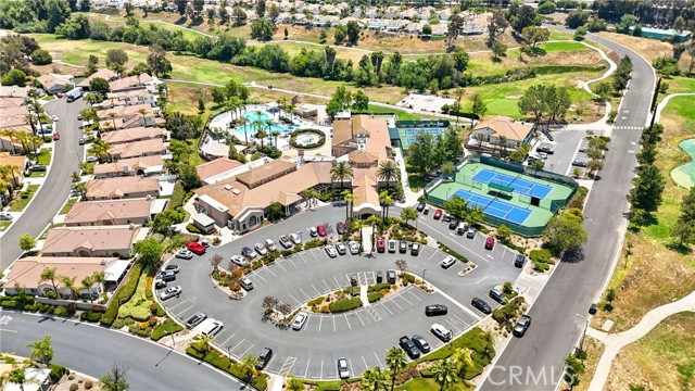 40049 Corte Fortuna, Murrieta CA: https://media.crmls.org/medias/1486d3cc-5e18-4c59-8ec0-dcc5b29e94b3.jpg