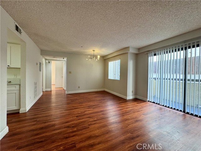 Detail Gallery Image 8 of 15 For 987 E Del Mar Bld #5,  Pasadena,  CA 91106 - 2 Beds | 2 Baths