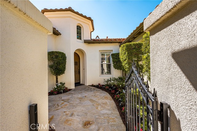 Detail Gallery Image 12 of 63 For 10533 Emerson Bend, Tustin,  CA 92782 - 4 Beds | 3/1 Baths