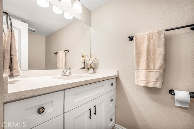 Detail Gallery Image 8 of 23 For 1109 Golden Springs Dr #F,  Diamond Bar,  CA 91765 - 2 Beds | 1/1 Baths