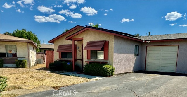 Detail Gallery Image 3 of 23 For 2013 Morada Ct, Hemet,  CA 92545 - 2 Beds | 1 Baths