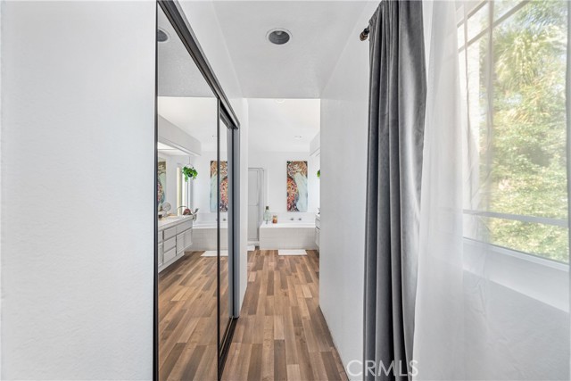 2981 Pembroke Circle, Corona CA: https://media.crmls.org/medias/1488d092-326f-41f0-813c-d02708bcf81c.jpg