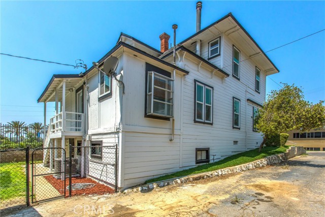 4224 Brockton Avenue, Riverside CA: https://media.crmls.org/medias/14891933-dc4f-4706-b462-50f717b9d023.jpg