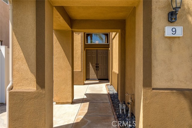 Detail Gallery Image 4 of 37 For 9 Baroque Way, Lake Forest,  CA 92610 - 5 Beds | 2/1 Baths