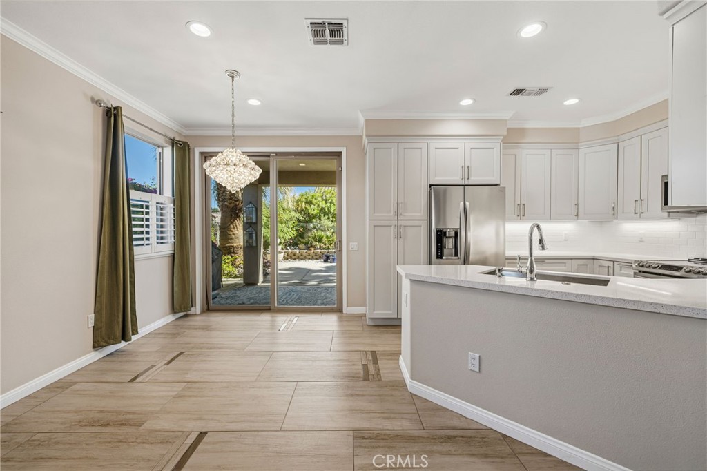 MLS #OC25258134 image #10